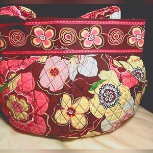 BNWOT VERA BRADLEY GORGEOUS FLOWERS & COLORS W FRONT POCKETS TOP ZIPPER PRISTINE